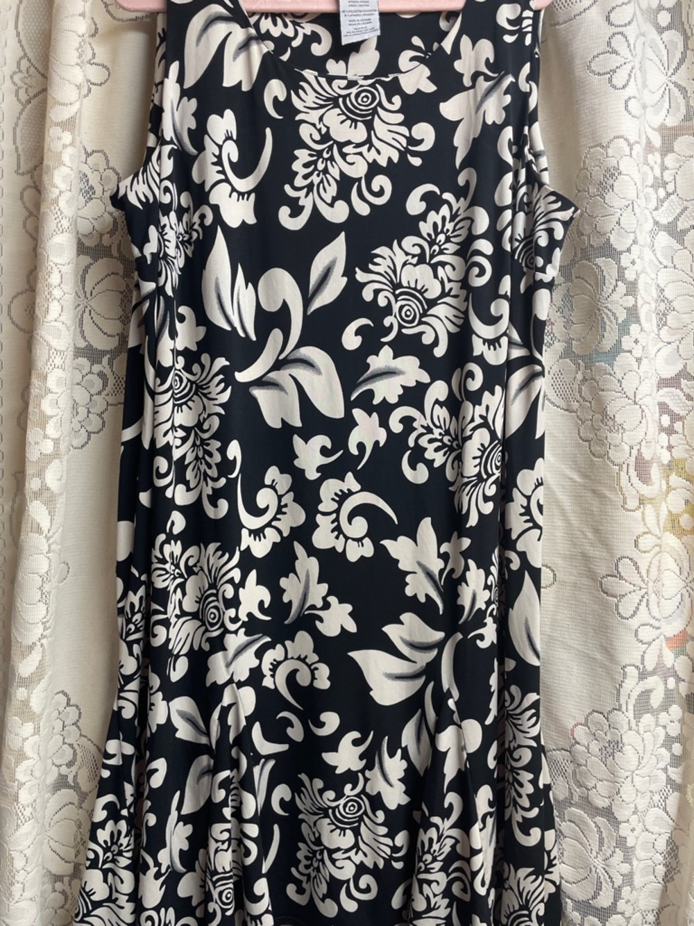 Danny & Nicole Black and White Floral Patterned Dress 22